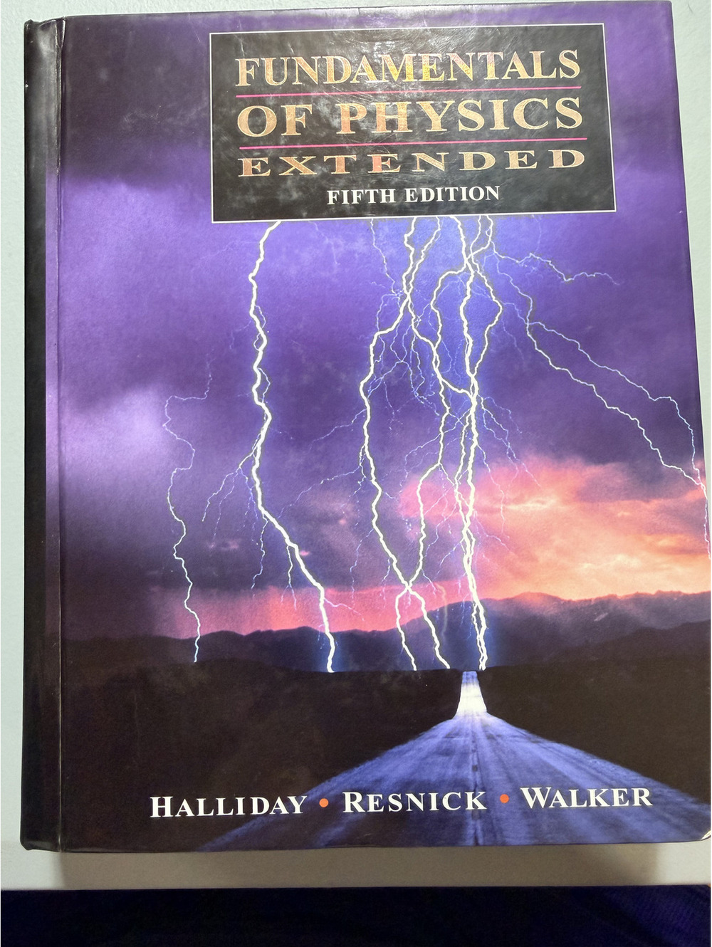 Fundamentals of Physics Extended, Fifth Edition by Halliday, Resnick, Walker